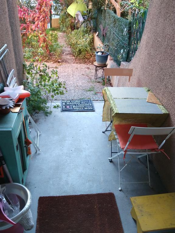 Joli Studio Avec Jardinet Aviñón Exterior foto